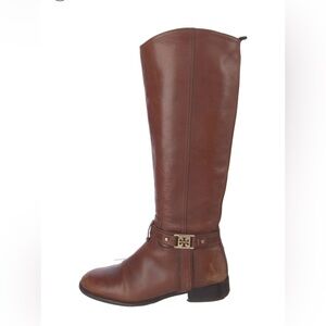 Tory Burch
Size 9
Tory Burch brown leather tall riding boots